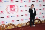 Psy arrives at the MTV EMA